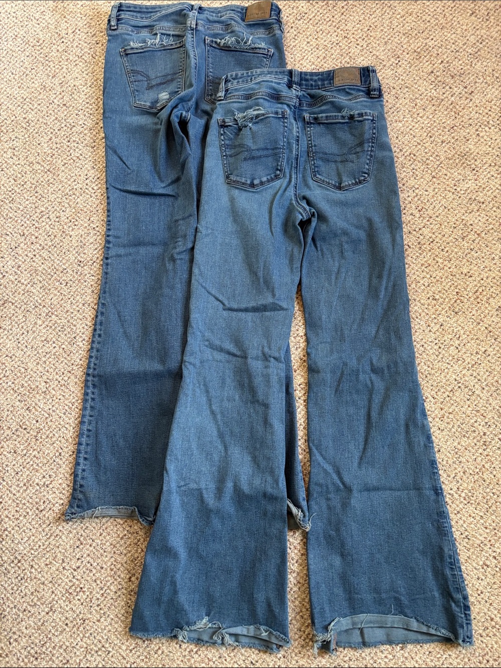 American Eagle Outfitters Distressed Flare Jeans - Picture 4 of 4